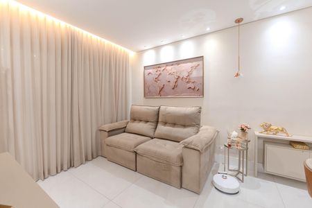Apartamento à venda com 77m², 2 quartos e 1 vaga Apartamento à venda com 77m², 2 quartos e 1 vagaSala
