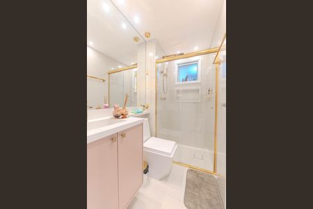 Apartamento à venda com 77m², 2 quartos e 1 vaga Apartamento à venda com 77m², 2 quartos e 1 vagaBanheiro