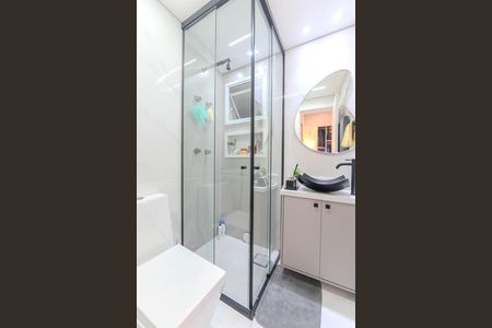 Apartamento à venda com 77m², 2 quartos e 1 vaga Apartamento à venda com 77m², 2 quartos e 1 vagaBanheiro da Suíte 1