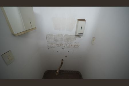 Banheiro  de apartamento à venda com 1 quarto, 60m² em Centro, Santo André