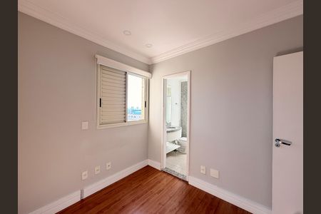 Apartamento para alugar com 108m², 3 quartos e 2 vagasSuíte 1