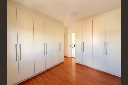 Apartamento para alugar com 108m², 3 quartos e 2 vagasSuíte 2