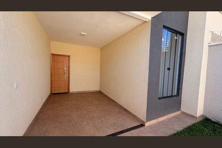 Casa à venda com 110m², 3 quartos e 2 vagasGaragem