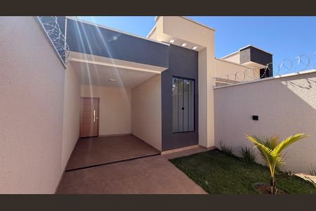 Casa à venda com 110m², 3 quartos e 2 vagasGaragem