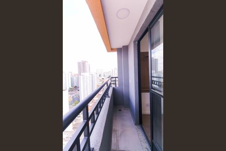 Apartamento para alugar com 37m², 2 quartos e sem vaga Apartamento para alugar com 37m², 2 quartos e sem vagaVaranda da Sala/Cozinha