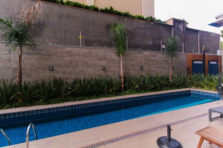 Apartamento para alugar com 37m², 2 quartos e sem vaga Apartamento para alugar com 37m², 2 quartos e sem vagaÁrea comum - Piscina