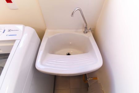 Apartamento para alugar com 37m², 2 quartos e sem vaga Apartamento para alugar com 37m², 2 quartos e sem vagaÁrea de Serviço