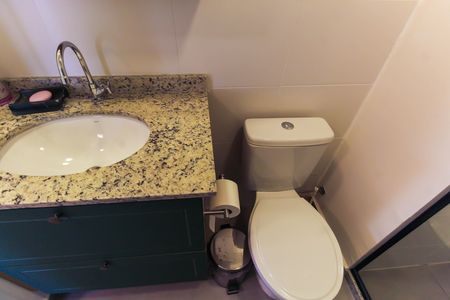 Apartamento para alugar com 37m², 2 quartos e sem vaga Apartamento para alugar com 37m², 2 quartos e sem vagaBanheiro