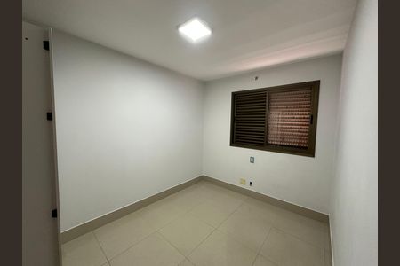 Apartamento à venda com 88m², 3 quartos e 3 vagasQuarto