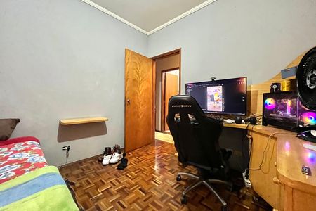 Casa à venda com 185m², 3 quartos e 2 vagasQuarto 3