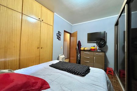 Casa à venda com 185m², 3 quartos e 2 vagasQuarto 2