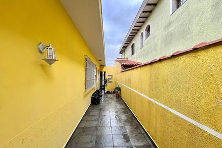 Casa à venda com 185m², 3 quartos e 2 vagasÁrea externa