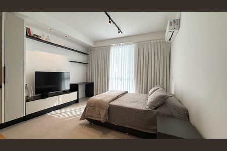 Sala / Quarto de apartamento para alugar com 1 quarto, 37m² em Trindade, Florianópolis