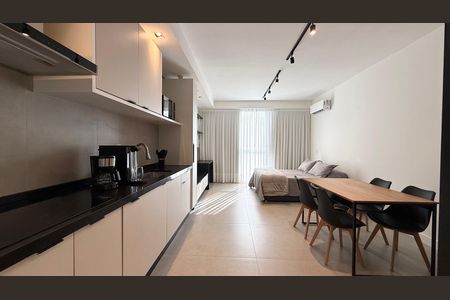 Apartamento para alugar com 37m², 1 quarto e sem vaga Apartamento para alugar com 37m², 1 quarto e sem vagaSala de Jantar