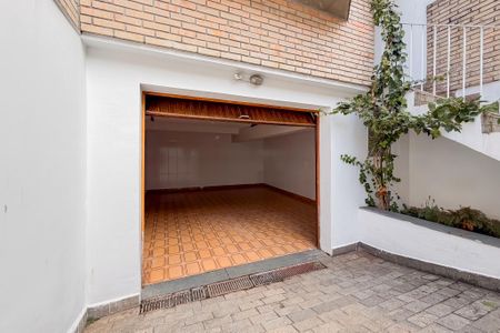 Garagem de casa à venda com 3 quartos, 139m² em Vila Mariana, São Paulo