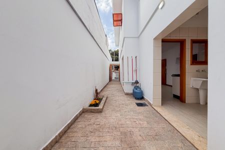 Quintal de casa à venda com 3 quartos, 139m² em Vila Mariana, São Paulo