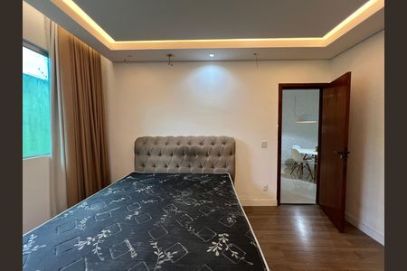 Casa para alugar com 165m², 3 quartos e 2 vagas Casa para alugar com 165m², 3 quartos e 2 vagasQuarto Suíte