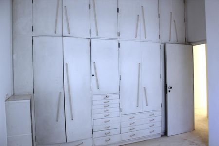 Apartamento à venda com 642m², 3 quartos e 6 vagas Apartamento à venda com 642m², 3 quartos e 6 vagasQuarto