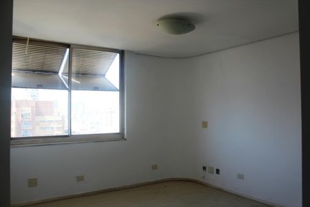 Apartamento à venda com 642m², 3 quartos e 6 vagas Apartamento à venda com 642m², 3 quartos e 6 vagasQuarto 2