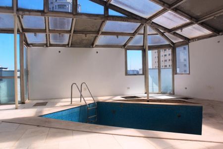 Apartamento à venda com 642m², 3 quartos e 6 vagas Apartamento à venda com 642m², 3 quartos e 6 vagasÁrea comum