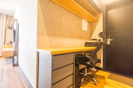 Apartamento à venda com 45m², 1 quarto e 1 vaga Apartamento à venda com 45m², 1 quarto e 1 vagaEscritório