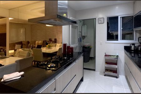 Apartamento para alugar com 128m², 3 quartos e 2 vagasCozinha 