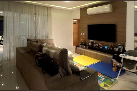 Sala de apartamento para alugar com 3 quartos, 128m² em Embaré, Santos