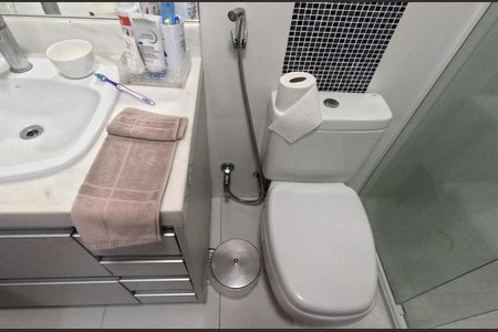 Apartamento para alugar com 128m², 3 quartos e 2 vagasBanheira da Suíte 2
