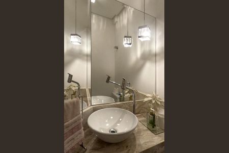 Apartamento para alugar com 128m², 3 quartos e 2 vagasLavabo