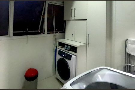 Apartamento para alugar com 128m², 3 quartos e 2 vagasÁrea de Serviço