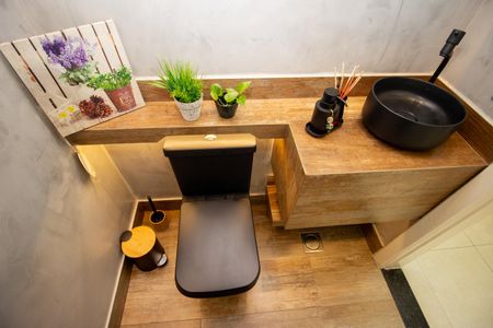 Casa de condomínio à venda com 115m², 3 quartos e 2 vagasLavabo
