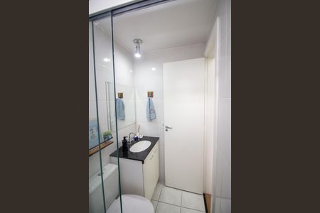 Casa de condomínio à venda com 115m², 3 quartos e 2 vagasBanheiro Social