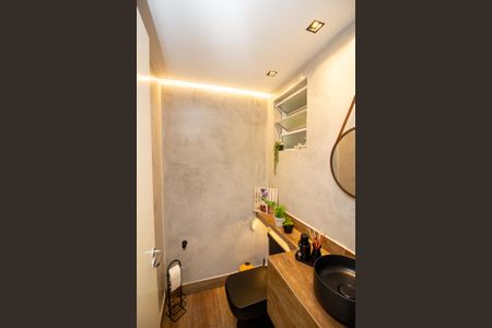 Casa de condomínio à venda com 115m², 3 quartos e 2 vagasLavabo