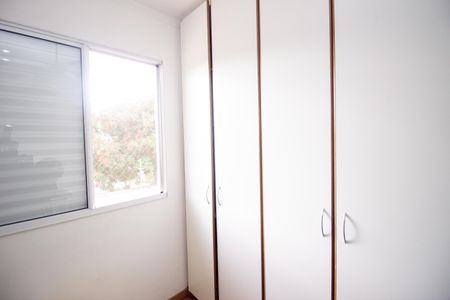 Casa de condomínio à venda com 115m², 3 quartos e 2 vagasQuarto 2