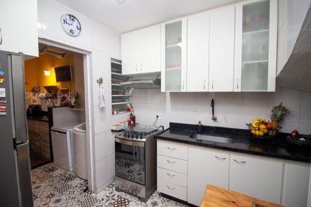 Casa de condomínio à venda com 115m², 3 quartos e 2 vagasCozinha e Área de Serviço