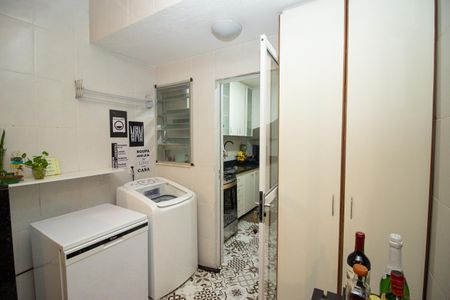 Casa de condomínio à venda com 115m², 3 quartos e 2 vagasCozinha e Área de Serviço