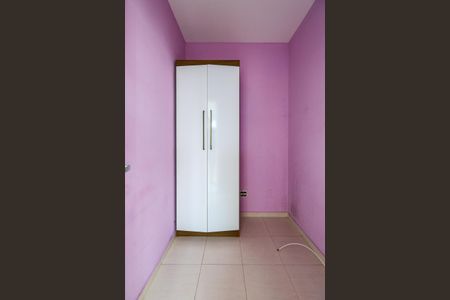 Apartamento à venda com 240m², 3 quartos e 4 vagas Apartamento à venda com 240m², 3 quartos e 4 vagasÁrea de Serviço