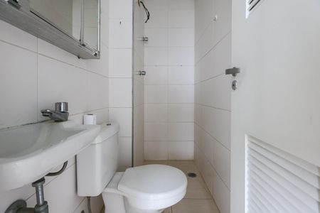 Apartamento à venda com 240m², 3 quartos e 4 vagas Apartamento à venda com 240m², 3 quartos e 4 vagasÁrea de Serviço