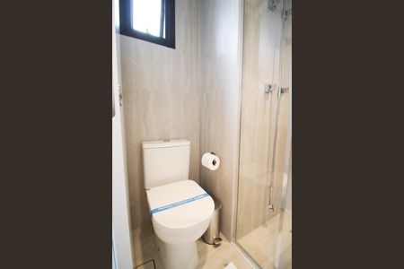 Banheiro de kitnet/studio à venda com 1 quarto, 22m² em Indianópolis, São Paulo