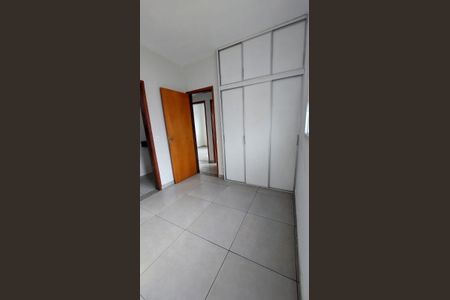 Apartamento para alugar com 70m², 3 quartos e 1 vaga Apartamento para alugar com 70m², 3 quartos e 1 vagaBanheiro