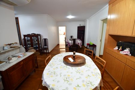 Apartamento à venda com 224m², 4 quartos e 2 vagasSala 2