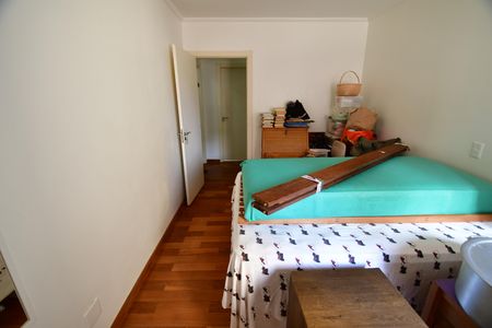 Apartamento à venda com 224m², 4 quartos e 2 vagasQuarto 2