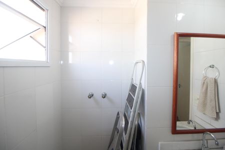 Apartamento à venda com 60m², 2 quartos e 1 vagaBanheiro 2