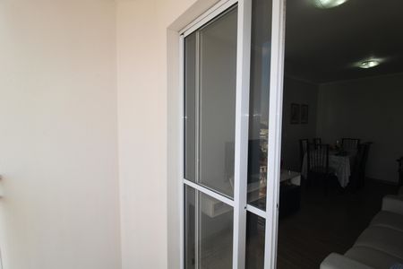 Apartamento à venda com 60m², 2 quartos e 1 vagaSala - Varanda