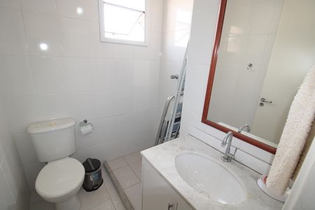 Apartamento à venda com 60m², 2 quartos e 1 vagaBanheiro 2