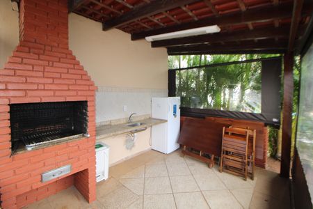 Apartamento à venda com 60m², 2 quartos e 1 vagaÁrea Comum