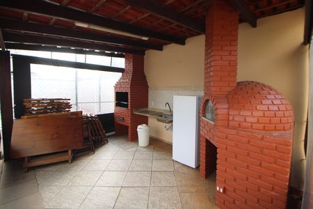 Apartamento à venda com 60m², 2 quartos e 1 vagaÁrea Comum