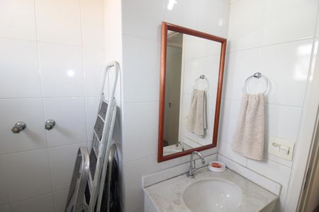 Apartamento à venda com 60m², 2 quartos e 1 vagaBanheiro 2