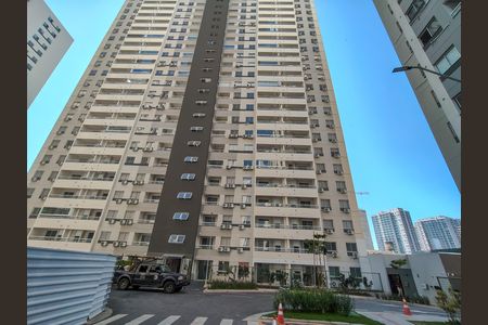 Apartamento à venda com 65m², 3 quartos e 1 vaga Apartamento à venda com 65m², 3 quartos e 1 vagaFachada e portaria
