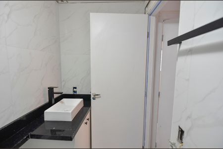 Apartamento à venda com 65m², 3 quartos e 1 vaga Apartamento à venda com 65m², 3 quartos e 1 vagaBanheiro da Suíte